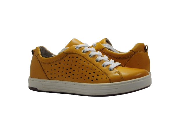 Sora – Women's Perforated Amber Sneakers